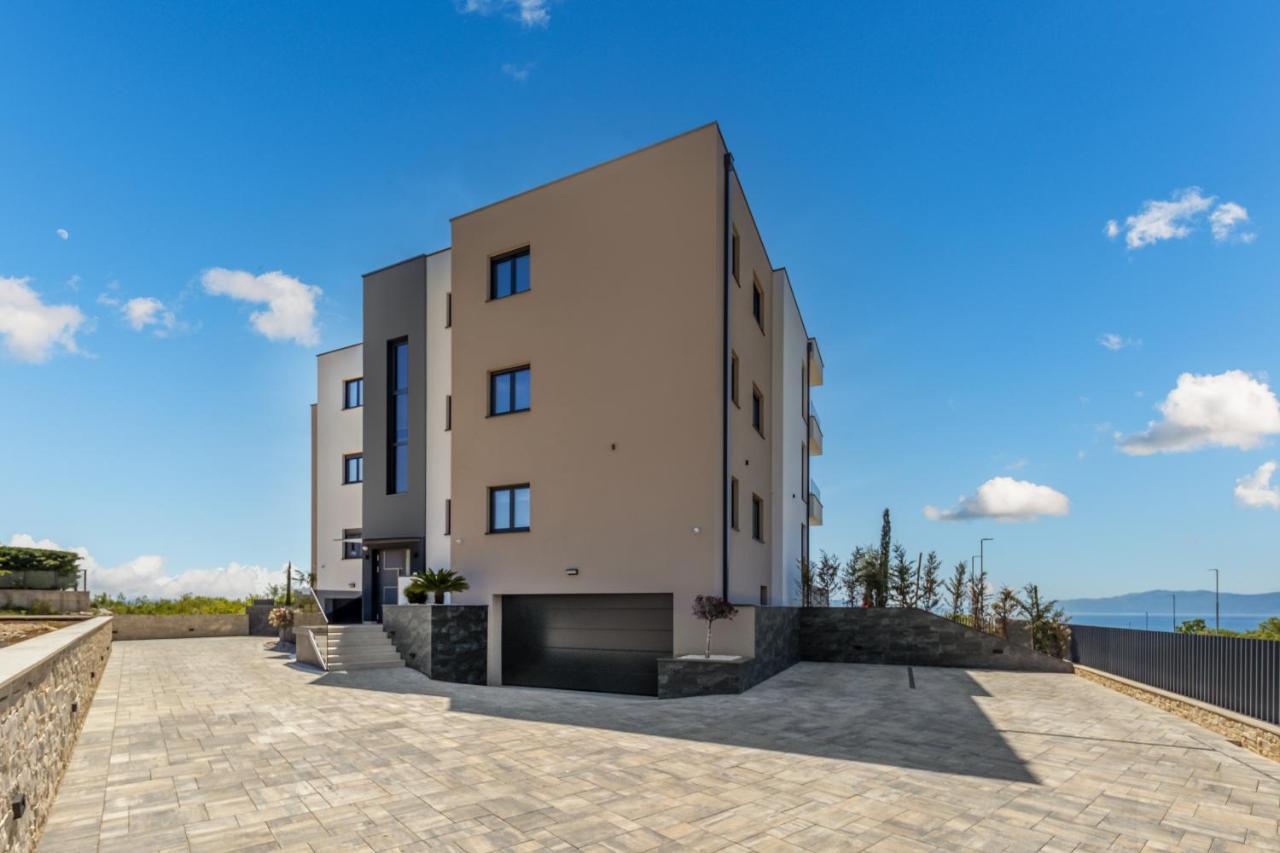 Villa Ameli Apartment With Swimming Pool Rijeka Exterior photo
