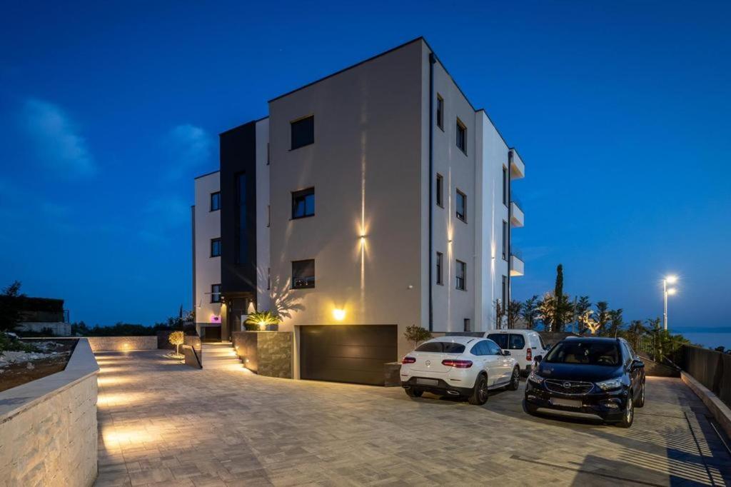Villa Ameli Apartment With Swimming Pool Rijeka Exterior photo
